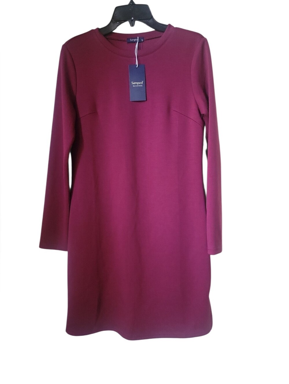 Sampeel Women's Long Sleeve Knit Shift Dress in Burgundy Crew Neckline Tailored